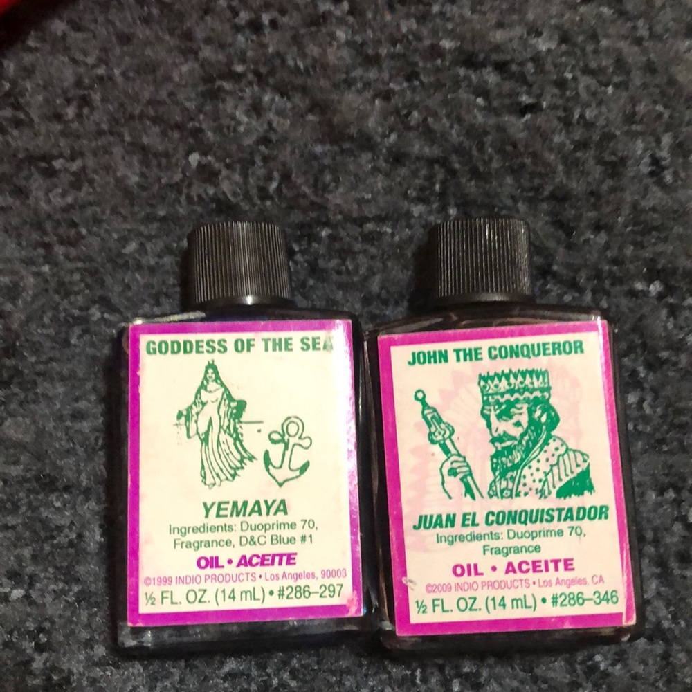 Hawaiian oils
